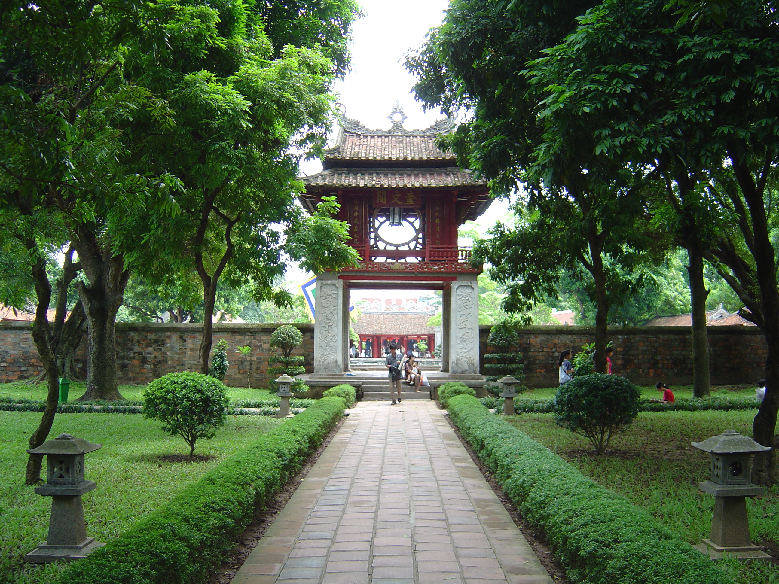 FIRST TIME IN HANOI – WHAT TO DO & WHERE TO GO IN VIETNAM’S CAPITAL FIRST TIME IN HANOI – WHAT TO DO & WHERE TO GO IN VIETNAM’S CAPITAL
